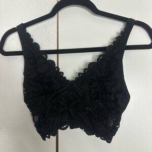 Source Unknown Elegant Black Lace Crop Top